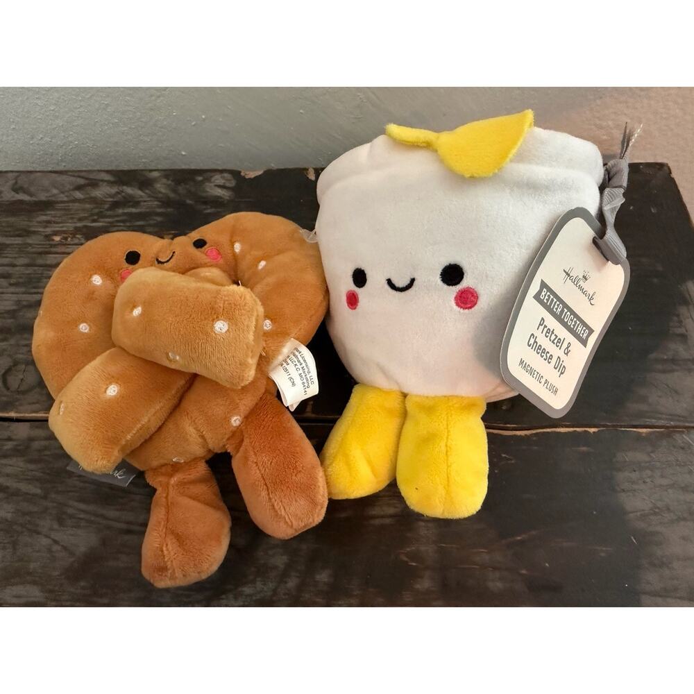 Hallmark Better Together Pretzel and Cheese Dip Magnetic Plush Pair Set